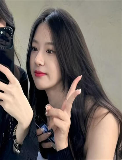 表演艺术解析：《爱无悔》的角色选择的恰当性与艺术效果 理解表演与导演的配合